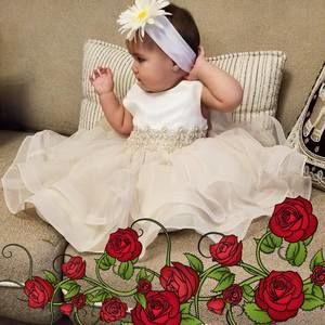 Meet your Posher, Janet